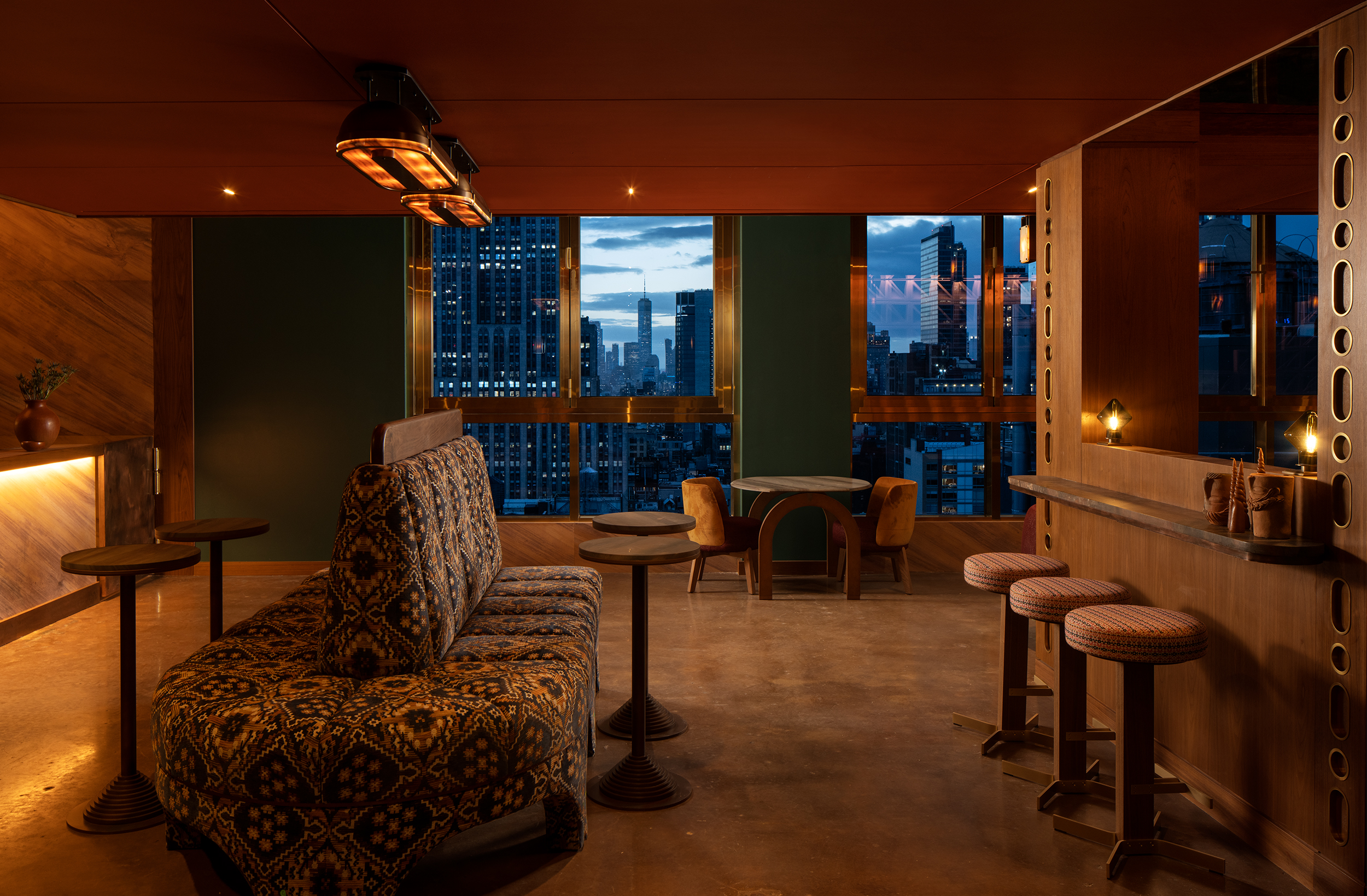 4j4HT4CeMx-4 (1) (1)