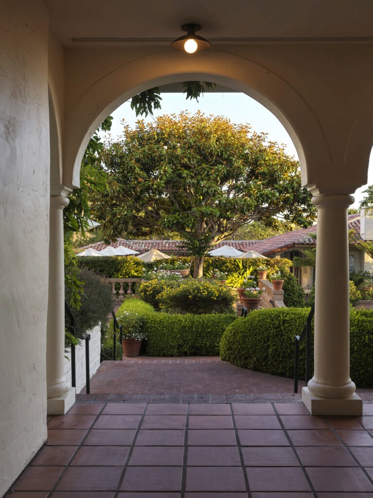 La Playa Hotel interior