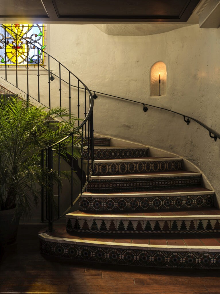 La Playa Hotel interior